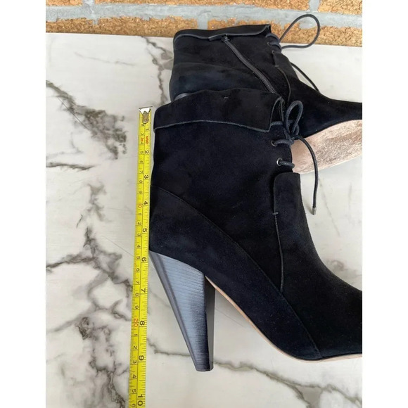 Veronica Beard "Hawthorne" Black Suede Booties 38 - Picture 11 of 13